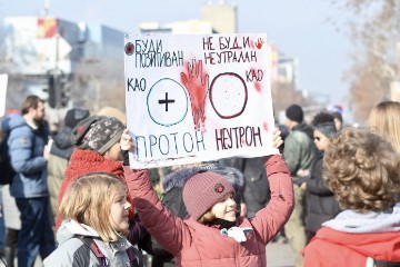 Nastavlja se blokada Mosta slobode u Novom Sadu