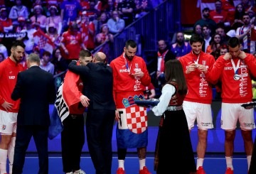 Ceremonija dodjele medalja Svjetskog rukometnog prvenstva, Hrvatska - Danska