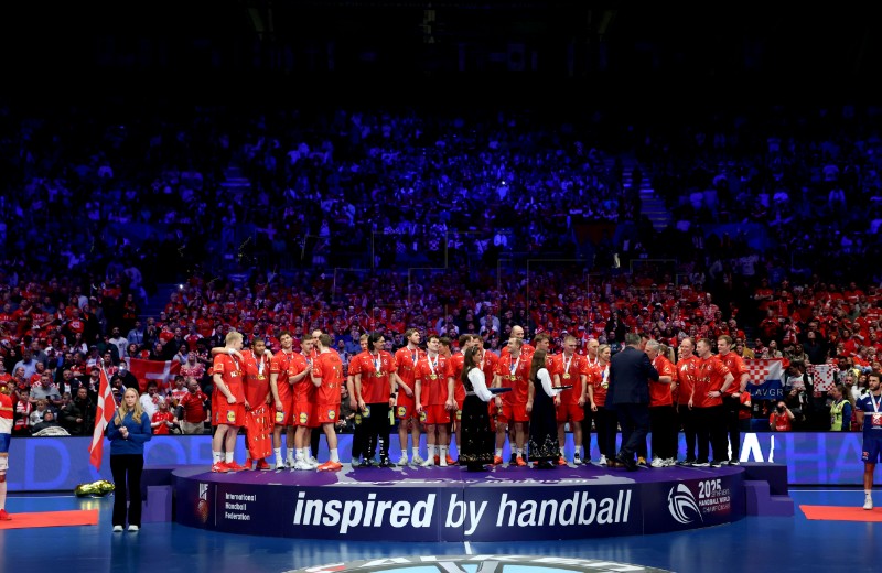 Ceremonija dodjele medalja Svjetskog rukometnog prvenstva, Hrvatska - Danska