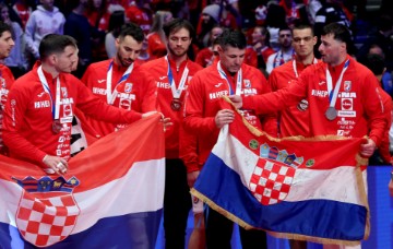 Ceremonija dodjele medalja Svjetskog rukometnog prvenstva, Hrvatska - Danska