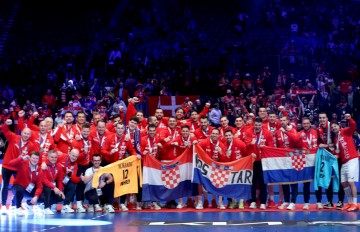 Ceremonija dodjele medalja Svjetskog rukometnog prvenstva, Hrvatska - Danska