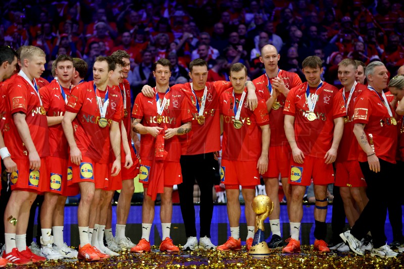 Ceremonija dodjele medalja Svjetskog rukometnog prvenstva, Hrvatska - Danska