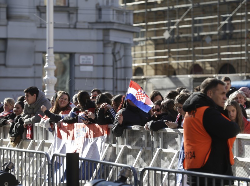 Trg bana Jelačića uoči dolaska rukometne reprezentacije