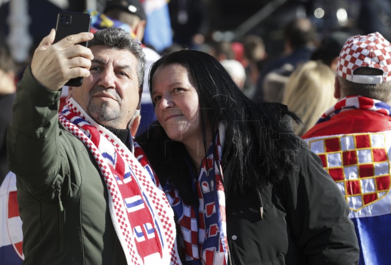 Trg bana Jelačića uoči dolaska rukometne reprezentacije