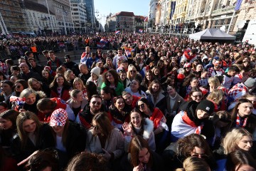 Trg bana Jelačića uoči dolaska rukometne reprezentacije