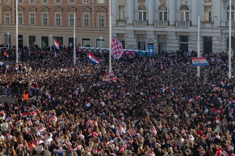 Doček hrvatske rukometne reprezentacije na Trgu bana Jelačića