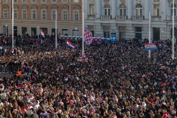 Doček hrvatske rukometne reprezentacije na Trgu bana Jelačića