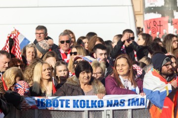 Doček hrvatske rukometne reprezentacije na Trgu bana Jelačića