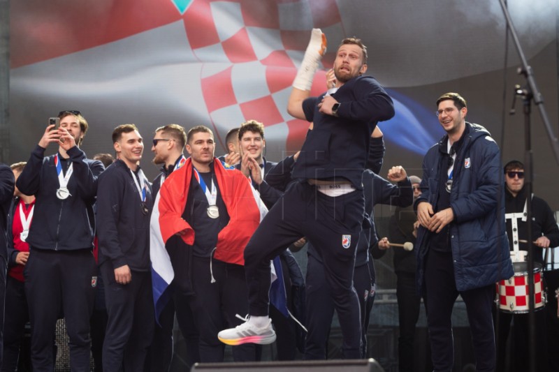 Doček hrvatske rukometne reprezentacije na Trgu bana Jelačića