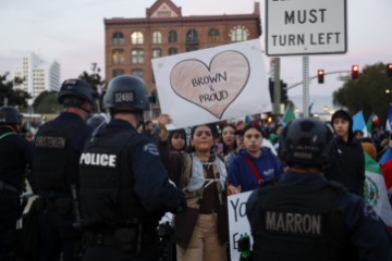 epaselect USA IMMIGRATION PROTEST