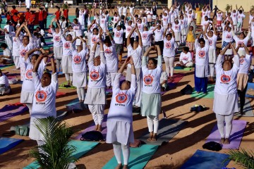 INDIA HEALTH YOGA