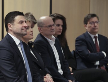 Konferencija za medije Davora Bernardića