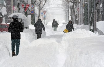 JAPAN HEAVY SNOWFALL