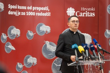 Caritas: Spasi kunu od propasti, daruj je za 1000 radosti!