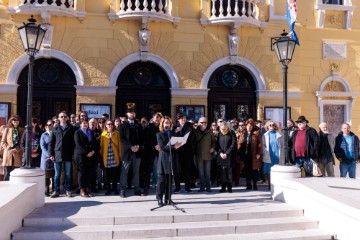 Split: Apel stotinu umjetnika Opere HNK Split za spas Opere