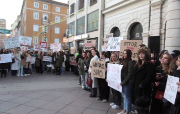 Rijeka: Mirni skup podrške studentima iz Srbije