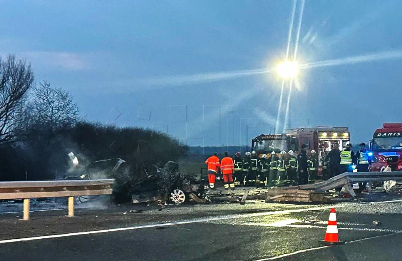 Jedna osoba poginula u teškoj prometnoj nesreći na A1 između Jastrebarskog i Karlovca