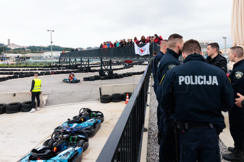 Karting utrka žurnih službi povodom 20 obljetnice broja 112