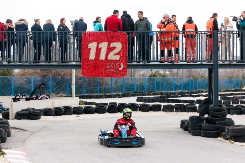 Karting utrka žurnih službi povodom 20 obljetnice broja 112