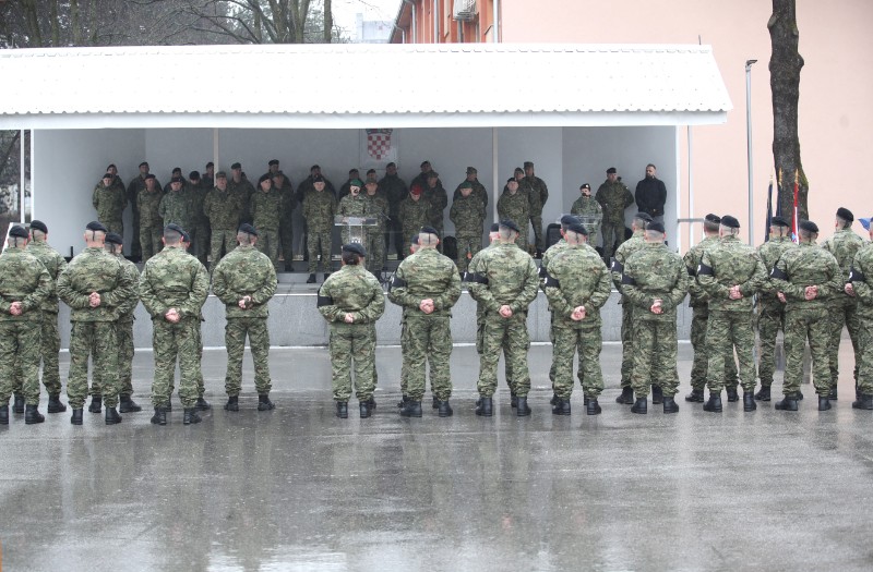 Svečani ispraćaj 6. hrvatskog kontingenta u NATO snage u Mađarsku