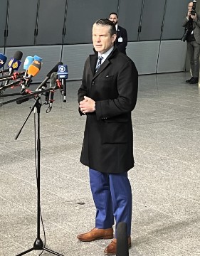 Pete Hegseth na sastanku ministara obrane država članica NATO-a