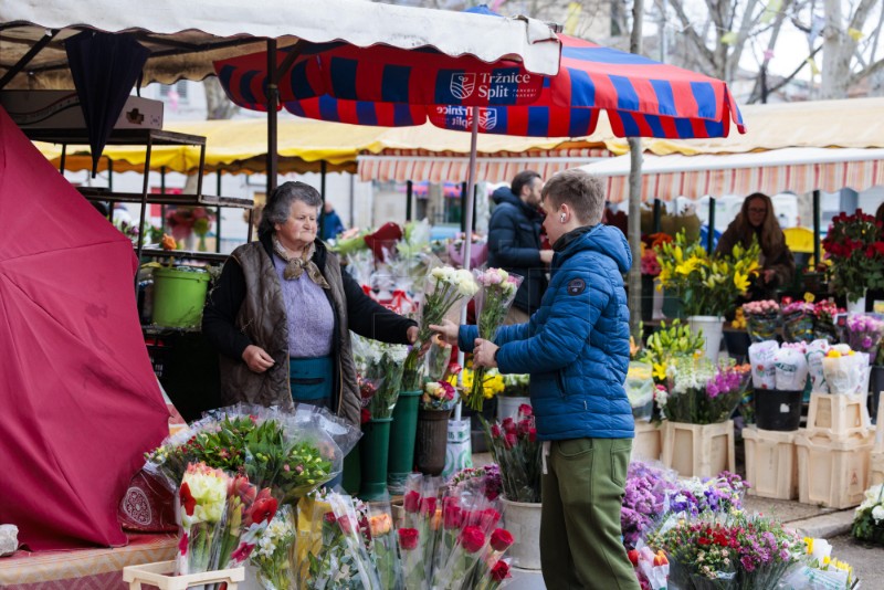 Splitska tržnica na Valentinovo