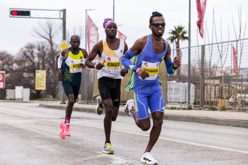 25. Split maraton