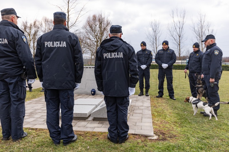 Dumovec: Grobno mjesto za službene pse MUP-a