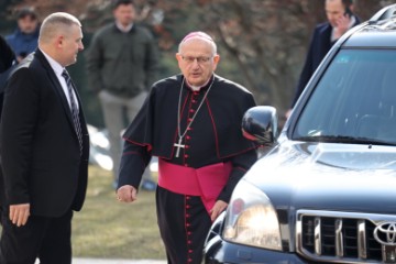 Dolazak uzvanika na inauguraciju predsjednika Milanovića