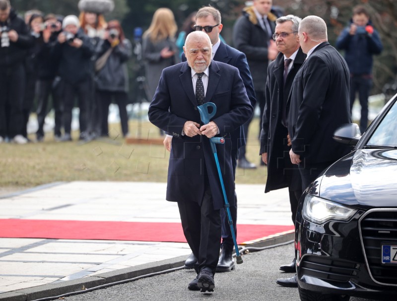 Dolazak uzvanika na inauguraciju predsjednika Milanovića