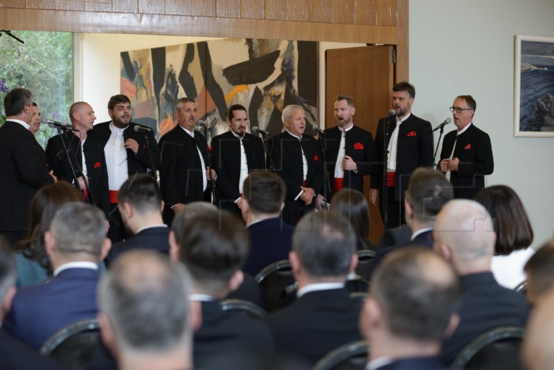 TRENUTNI SERVIS - Inauguracija predsjednika RH Zorana Milanovića