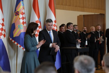 TRENUTNI SERVIS - Inauguracija predsjednika RH Zorana Milanovića