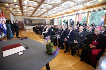 TRENUTNI SERVIS - Inauguracija predsjednika RH Zorana Milanovića