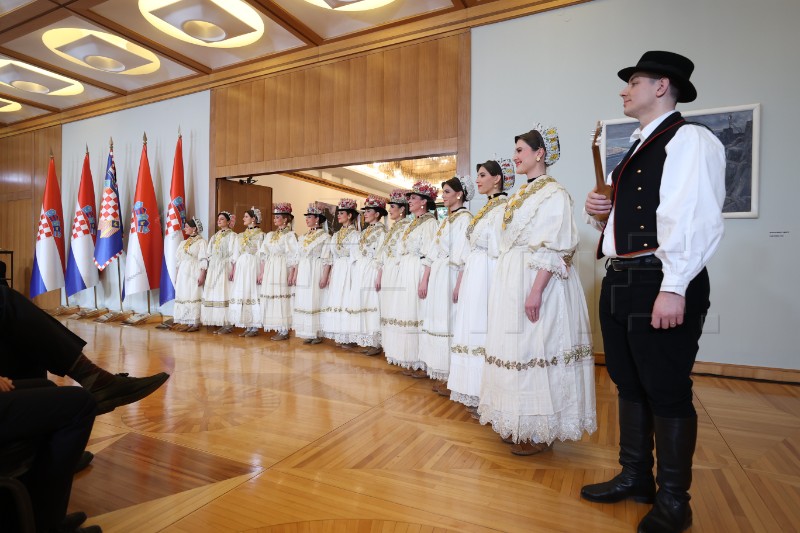 TRENUTNI SERVIS - Inauguracija predsjednika RH Zorana Milanovića