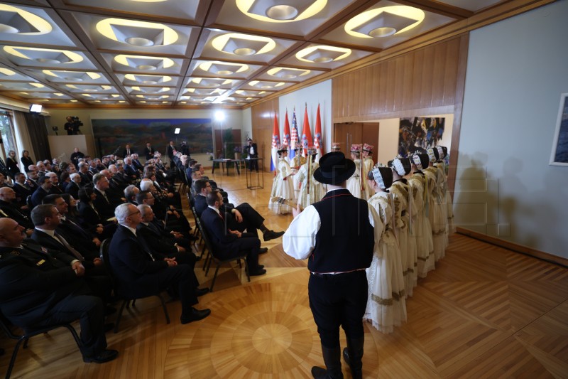 TRENUTNI SERVIS - Inauguracija predsjednika RH Zorana Milanovića