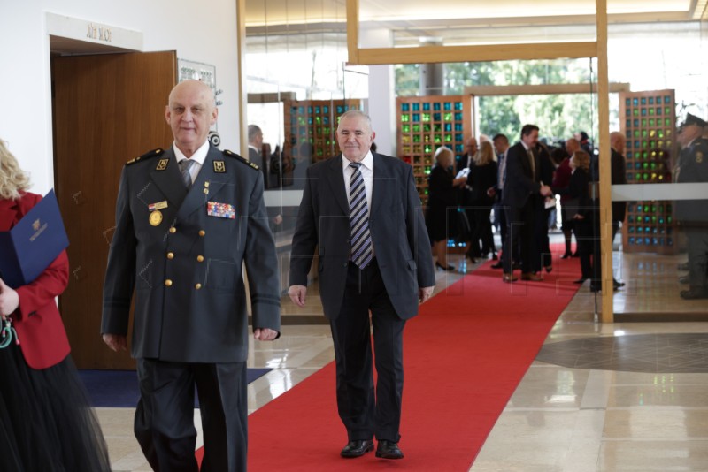 TRENUTNI SERVIS - Inauguracija predsjednika RH Zorana Milanovića