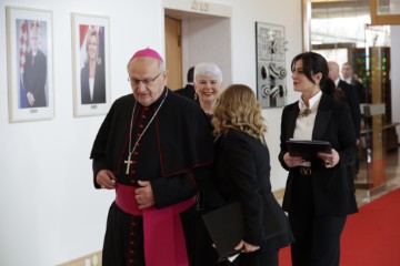 TRENUTNI SERVIS - Inauguracija predsjednika RH Zorana Milanovića