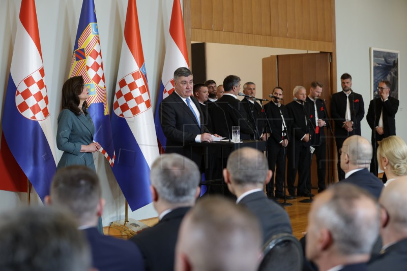 TRENUTNI SERVIS - Inauguracija predsjednika RH Zorana Milanovića