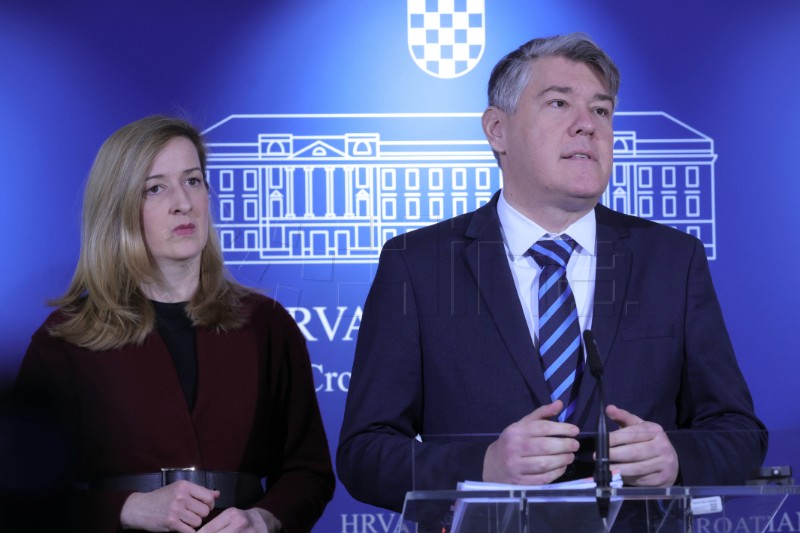 Konferencija za medije Mirele Ahmetović i Borisa Lalovca