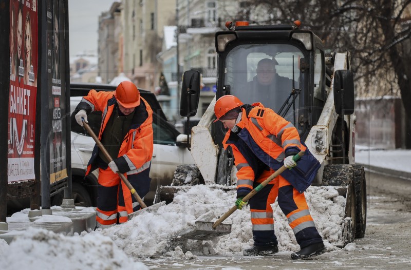 RUSSIA DAILY LIFE WEATHER