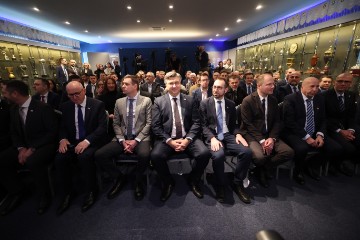 Predstavljanje sporazuma o uklanjanju postojećeg i izgradnji novog stadiona Maksimir