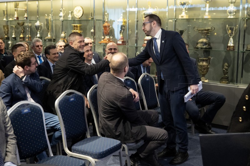 Predstavljanje sporazuma o uklanjanju postojećeg i izgradnji novog stadiona Maksimir