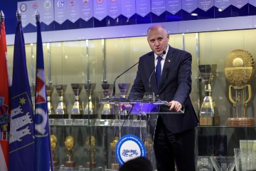 Predstavljanje sporazuma o uklanjanju postojećeg i izgradnji novog stadiona Maksimir