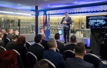 Predstavljanje sporazuma o uklanjanju postojećeg i izgradnji novog stadiona Maksimir