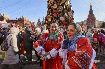 RUSSIA MASLENITSA FESTIVAL