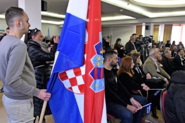 Hrvatski suverenisti predstavili kandidata za gradonačelnika Vukovara 