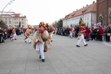 Svečana povorka Đakovačkih bušara