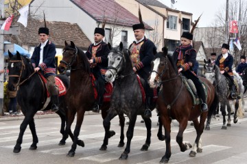  58. Šokacko sijelo u Županji -  Pokladno jahanje