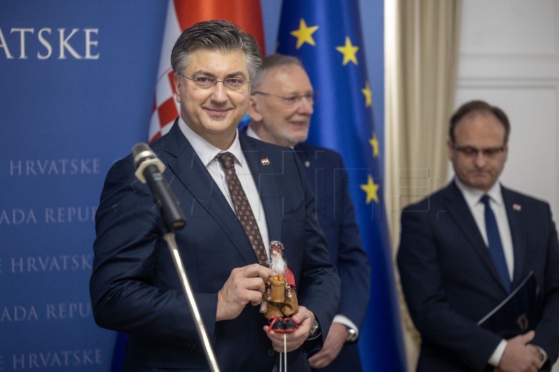 Plenković primio ukrajinsku djecu koja borave u Hrvatskoj