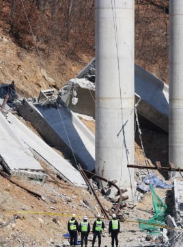 SOUTH KOREA ACCIDENT BRIDGE COLLAPSE